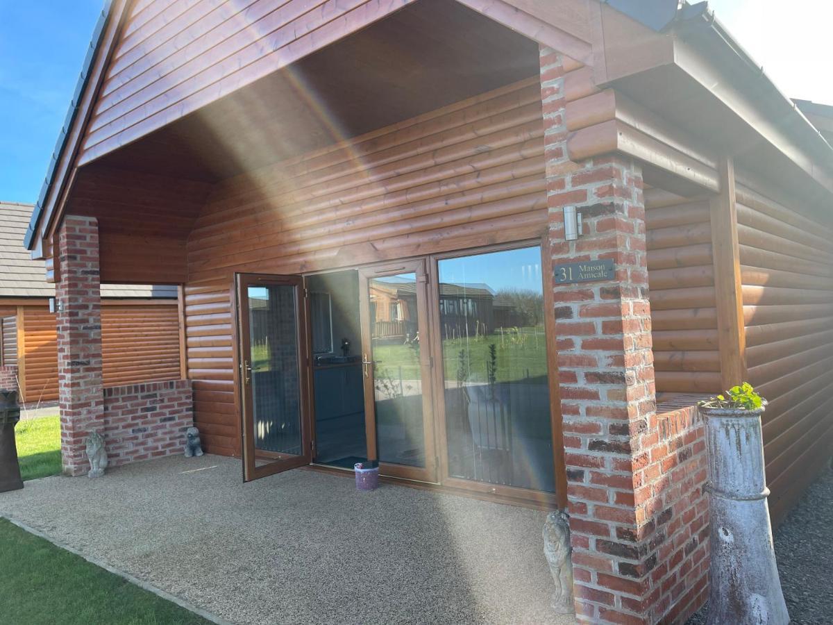 31 Cherry East Riding Of Yorkshire Hot Tub & Fishing Garton Ngoại thất bức ảnh